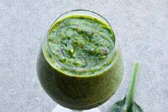 Spinach Power: Crafting the Ultimate Anti-Inflammatory Smoothie
