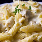 Creamy Chicken Alfredo Pasta Bake: A Comfort Food Favorite
