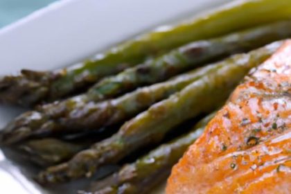 One-Pan Perfection: Roasted Salmon and Asparagus Recipe